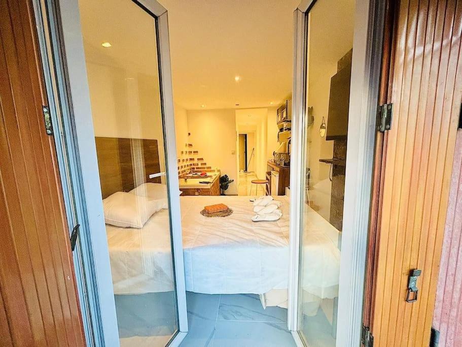 Studio Love Jacuzzi Марсель Экстерьер фото